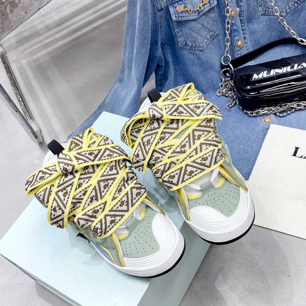 Curb Sneakers Curb Sneakers
