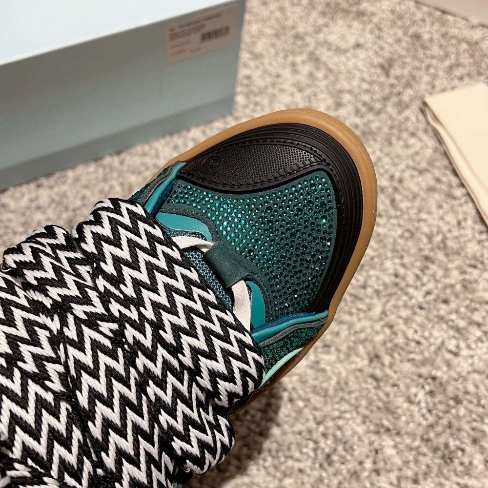 Curb Sneakers Curb Sneakers