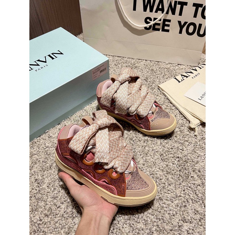 Curb Sneakers