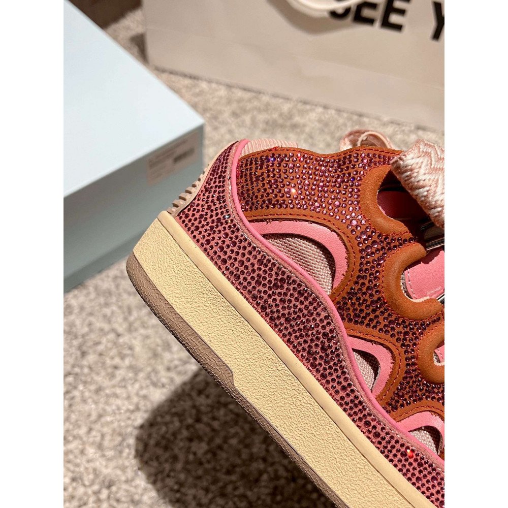 Curb Sneakers