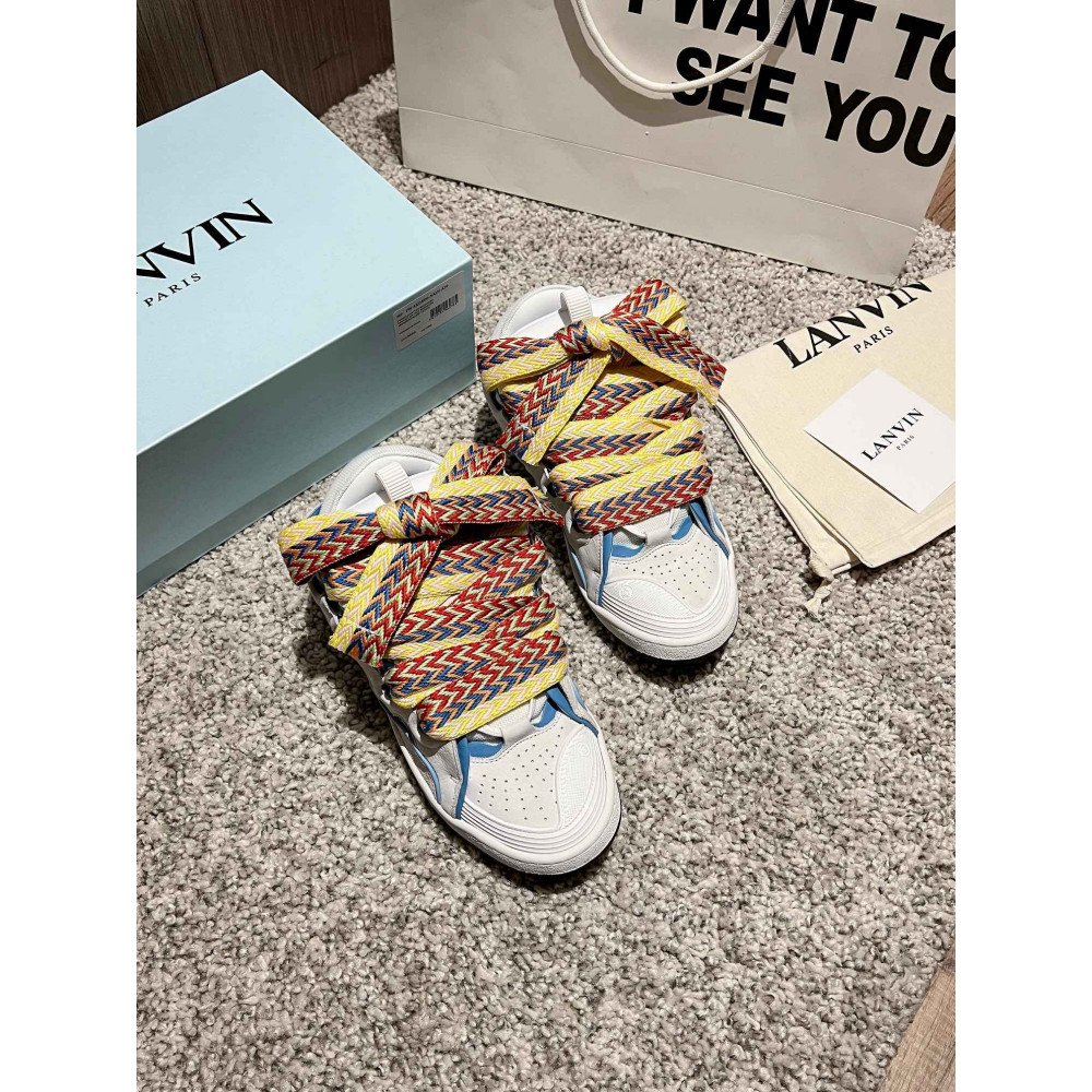 Curb Sneakers
