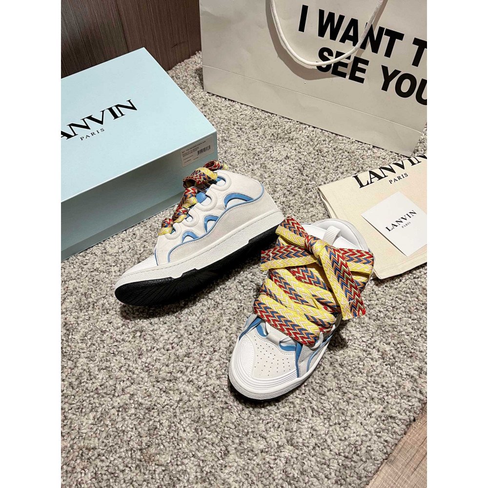 Curb Sneakers