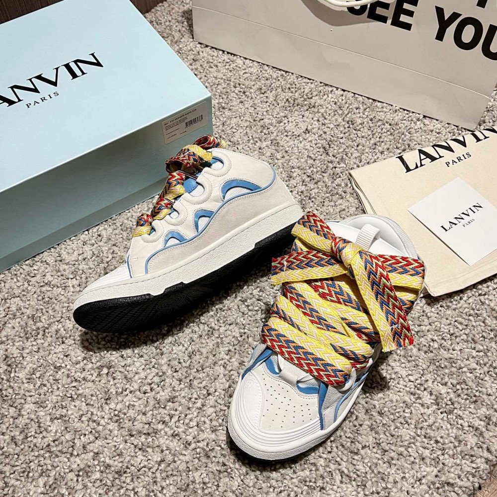 Curb Sneakers