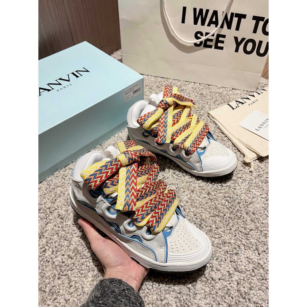 Curb Sneakers