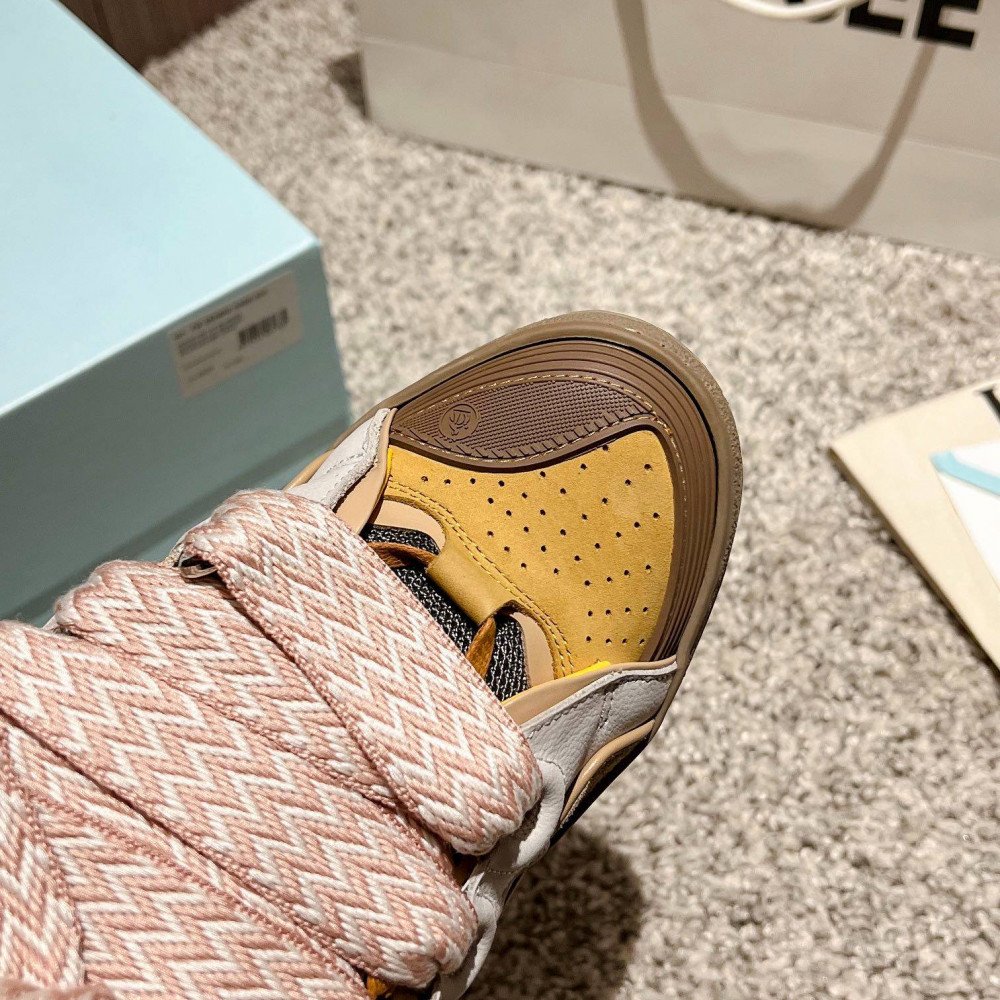 Curb Sneakers Curb Sneakers