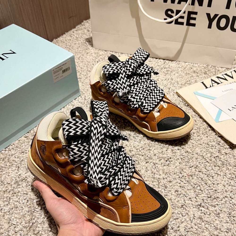 Curb Sneakers