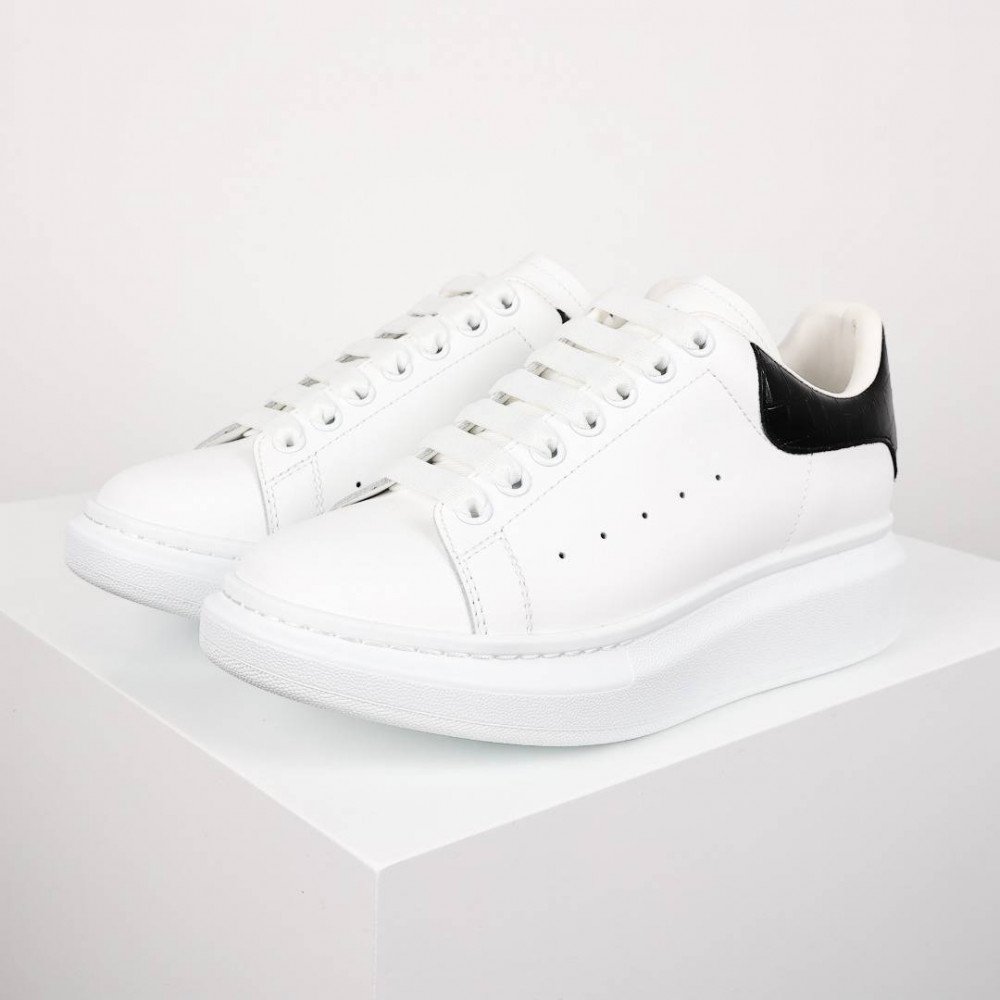 White sneakers White sneakers
