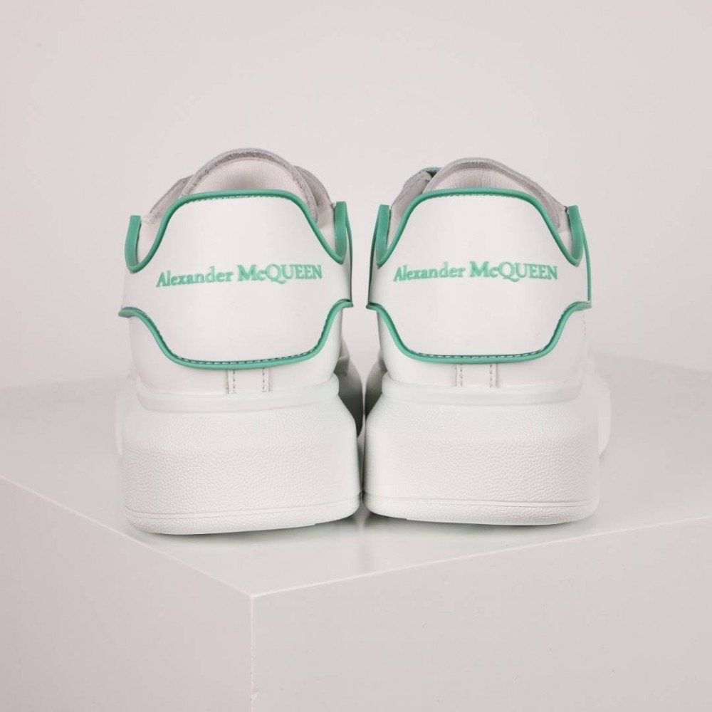 White sneakers White sneakers