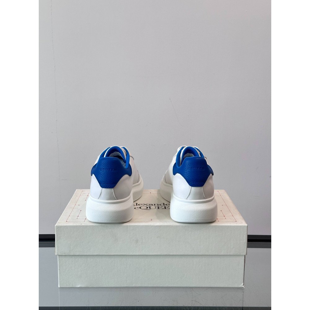 White sneakers White sneakers