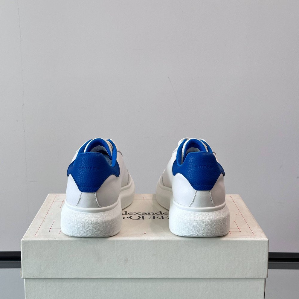White sneakers White sneakers