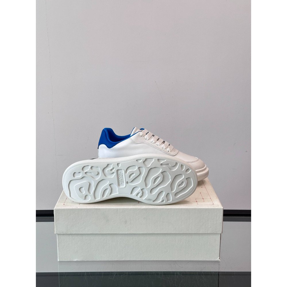 White sneakers White sneakers