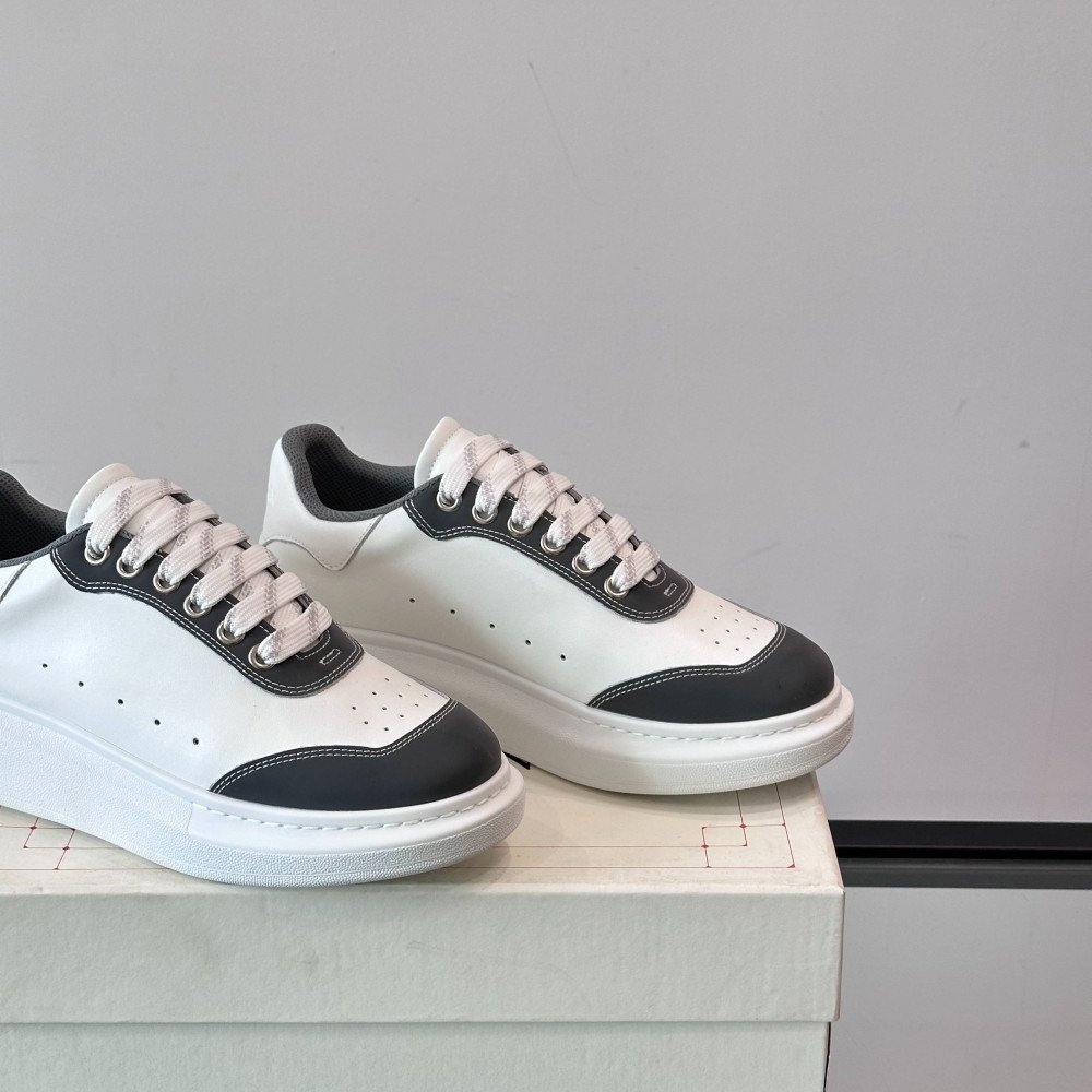 White sneakers White sneakers