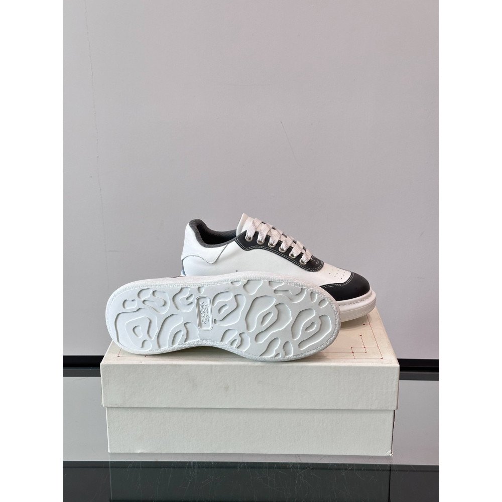 White sneakers White sneakers