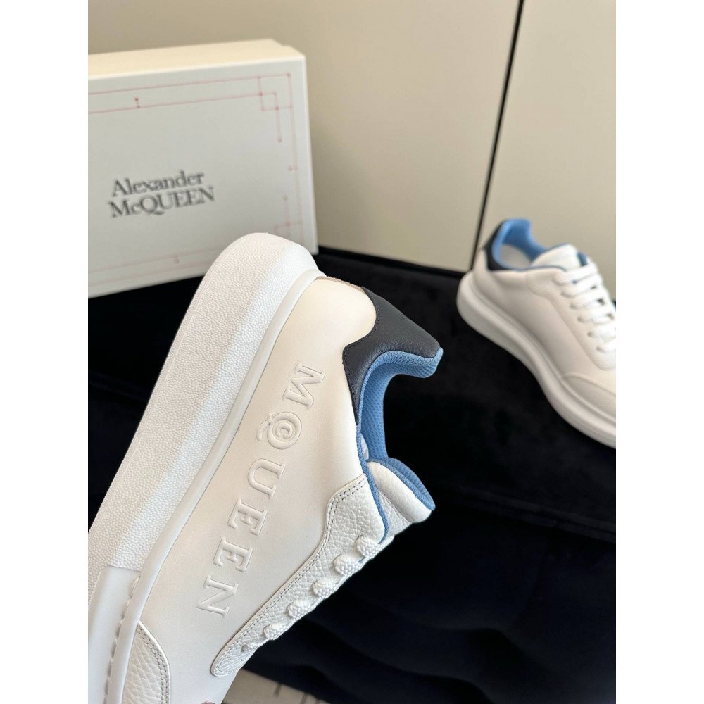 White sneakers White sneakers