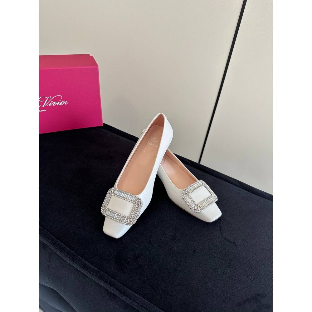 High heels(2cm) High heels(2cm)