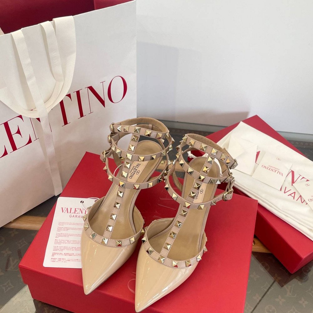 High-heeled shoes（6.5cm）