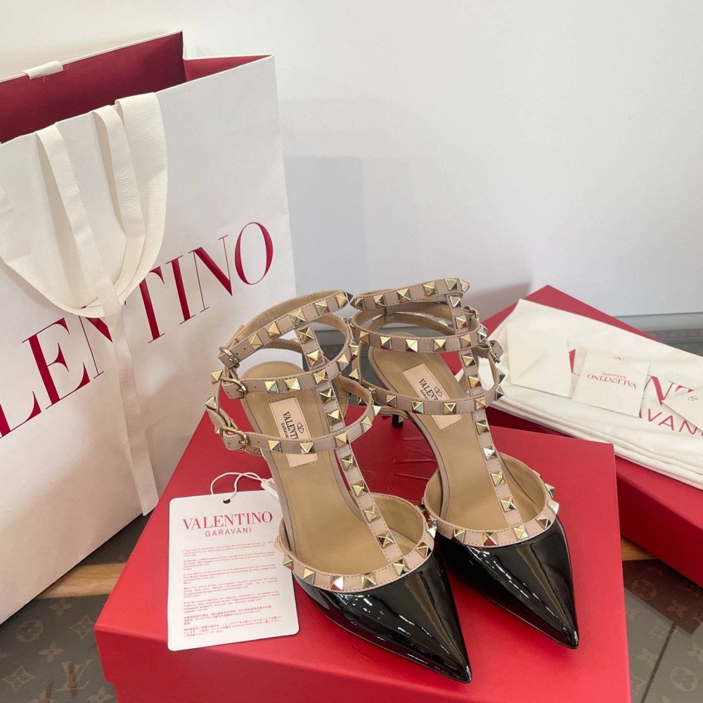 High-heeled shoes（6.5cm）