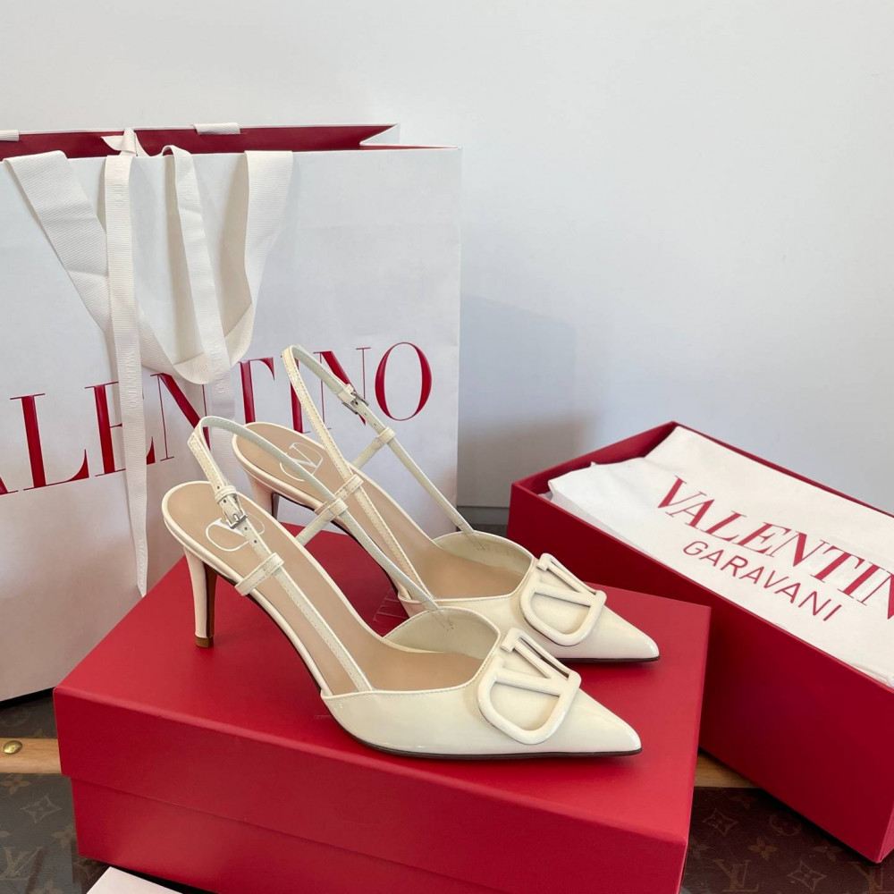 High-heeled shoes(8.5cm)