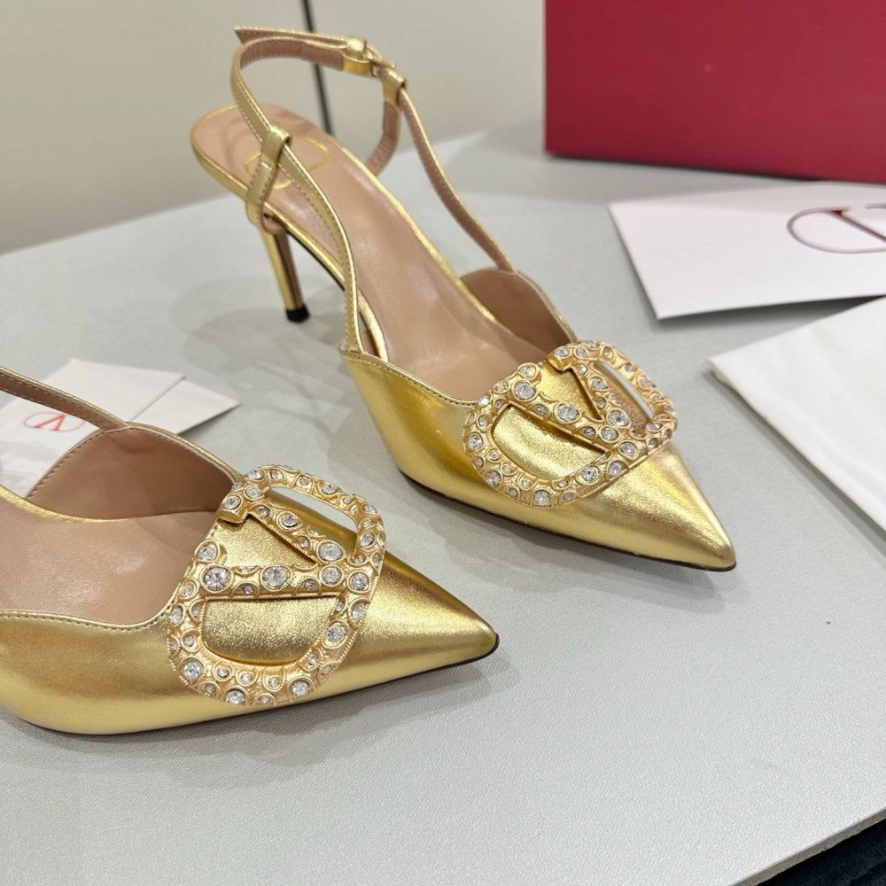 High-heeled shoes High-heeled shoes