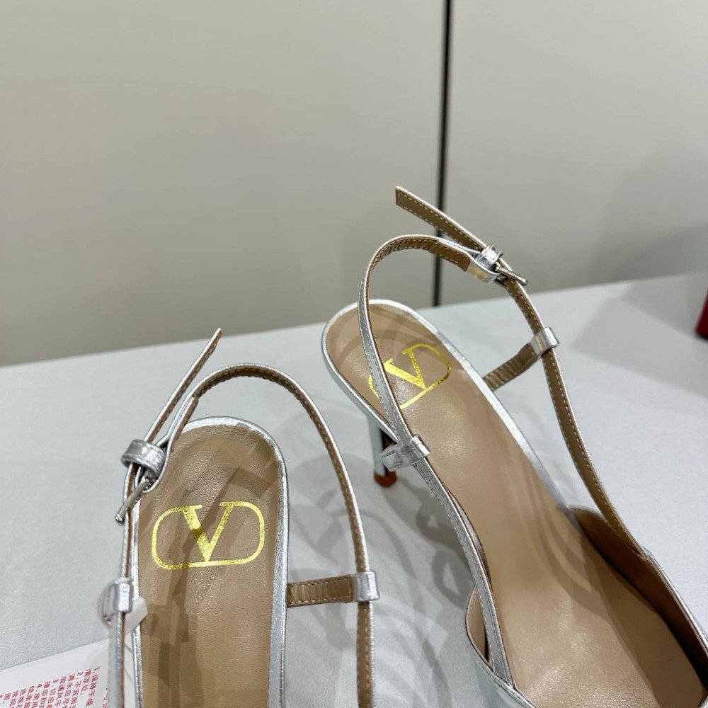 High-heeled shoes High-heeled shoes