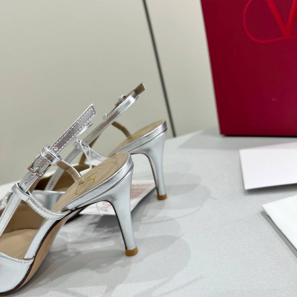 High-heeled shoes High-heeled shoes