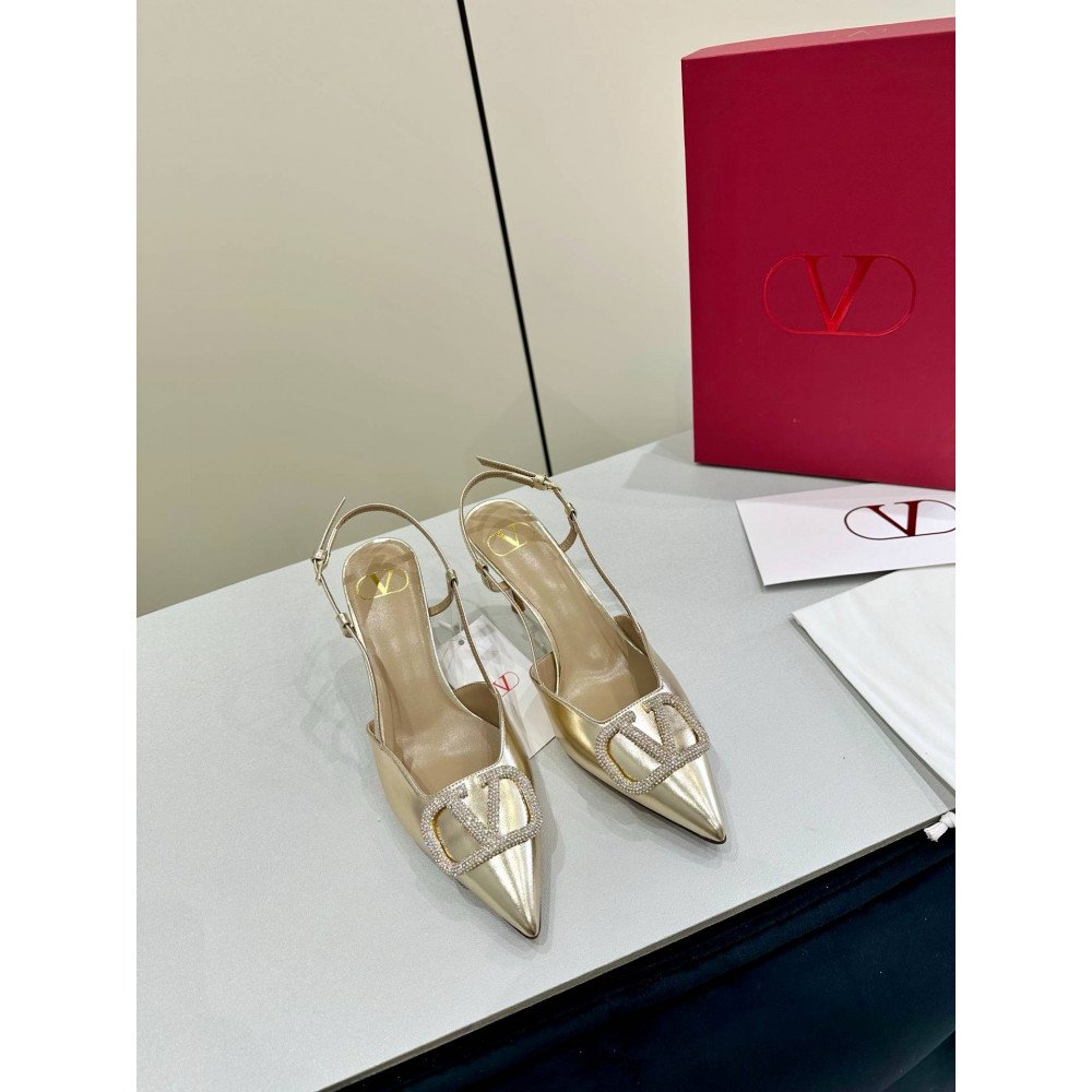 High-heeled shoes High-heeled shoes