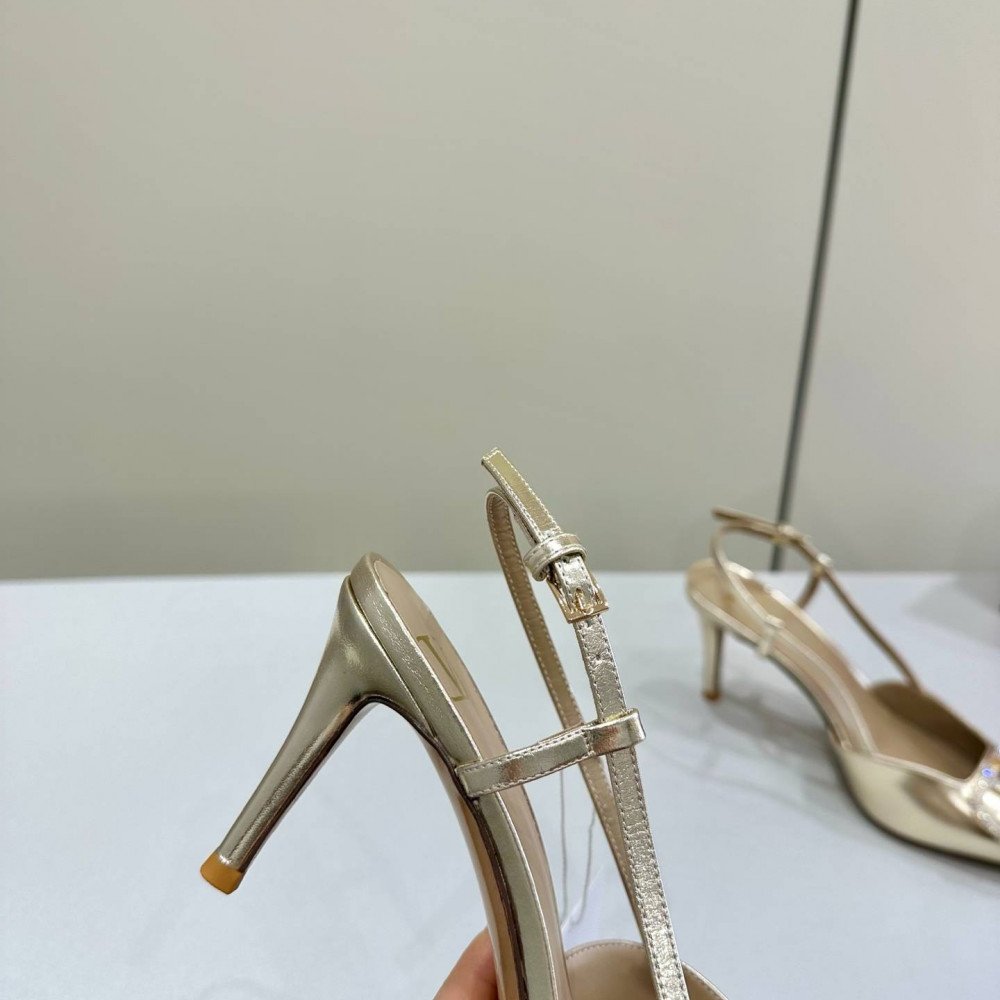 High-heeled shoes High-heeled shoes