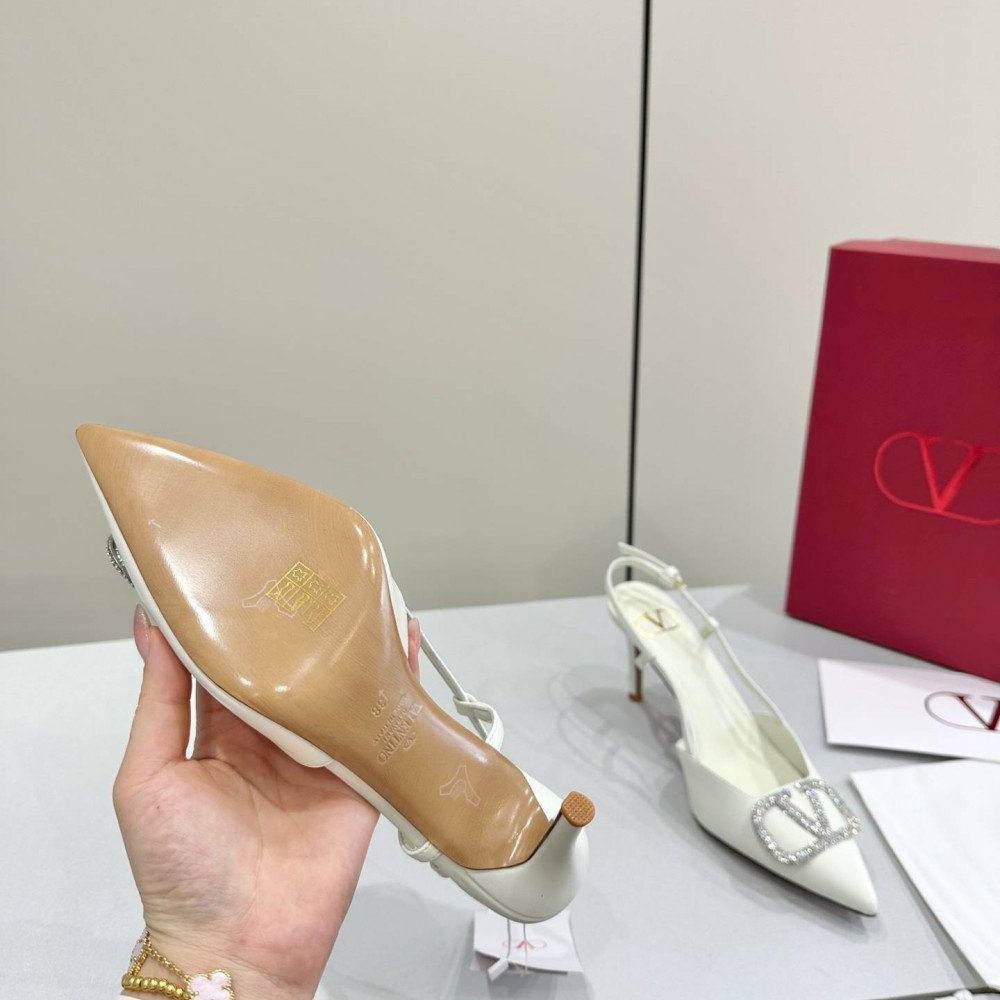High-heeled shoes High-heeled shoes
