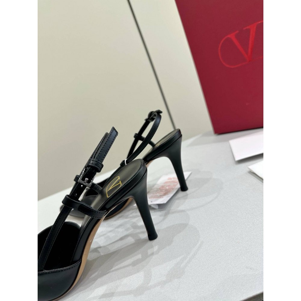 High-heeled shoes High-heeled shoes