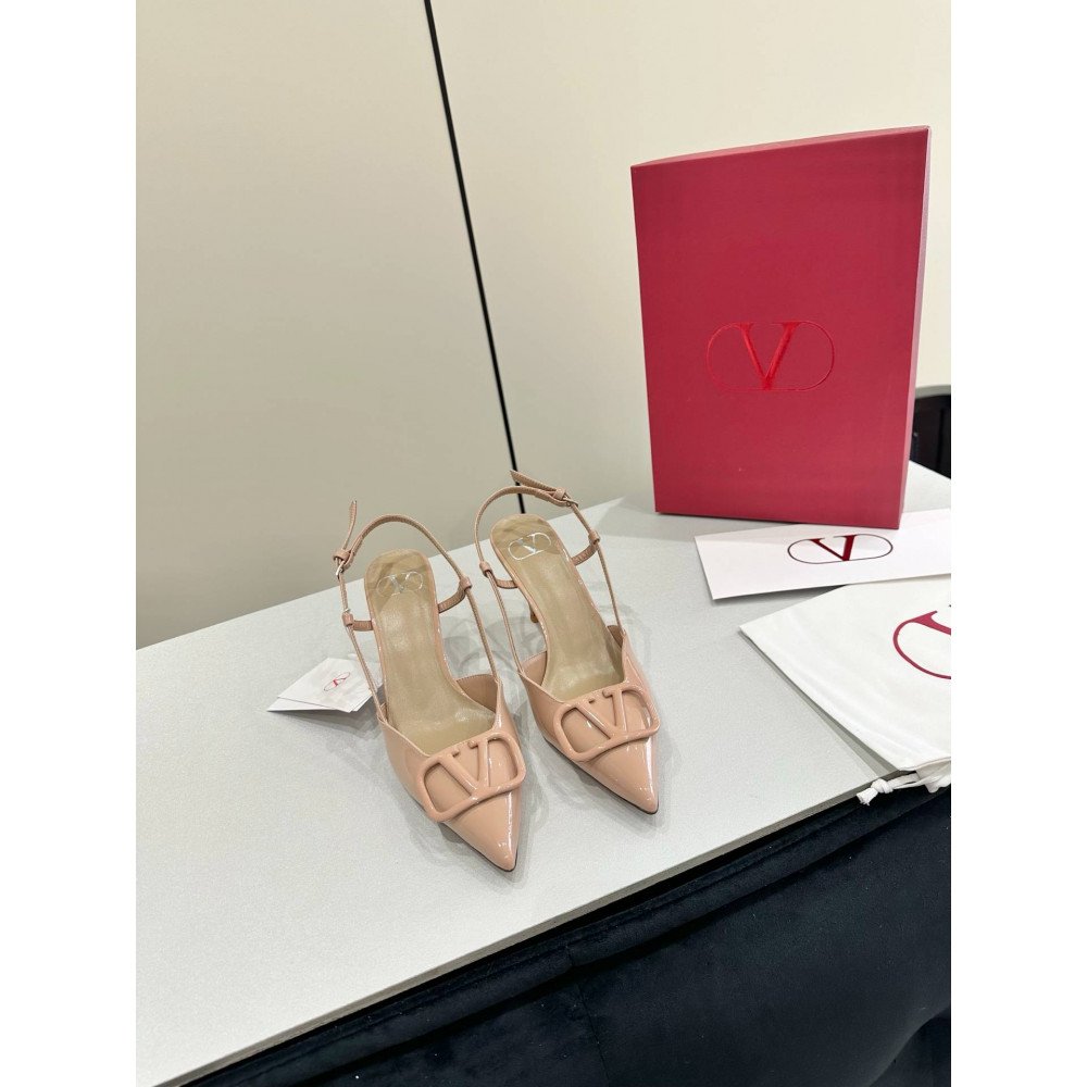 High-heeled shoes High-heeled shoes