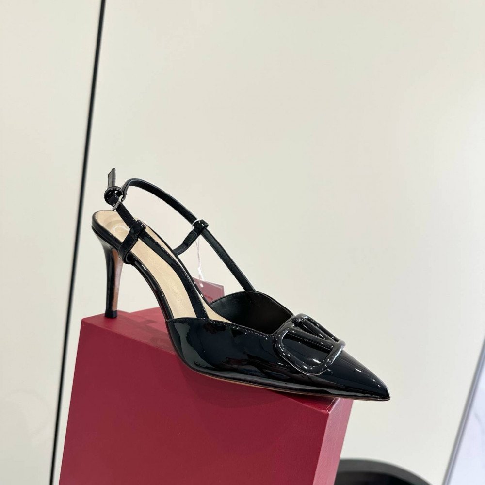 High-heeled shoes High-heeled shoes