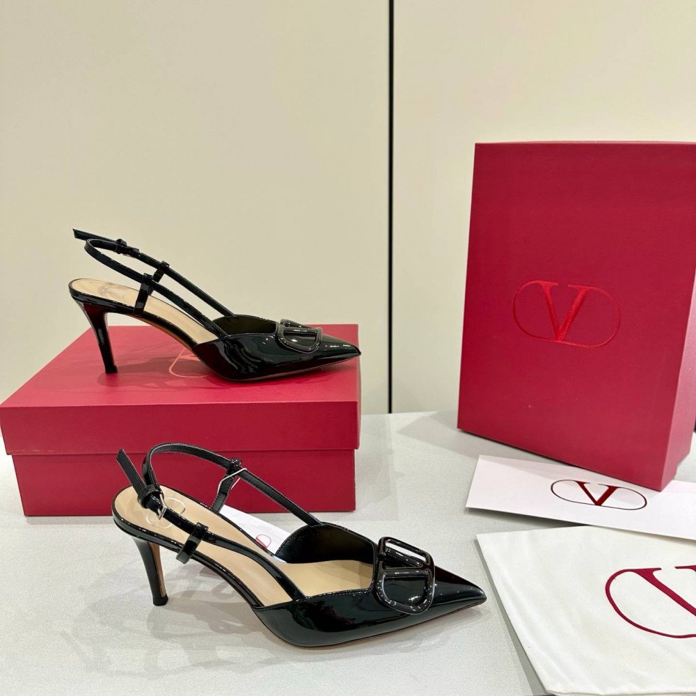 High-heeled shoes High-heeled shoes