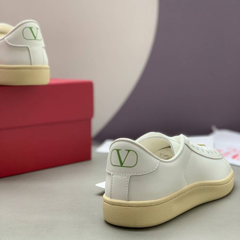 White sneakers White sneakers