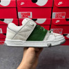 Big V logo casual shoes