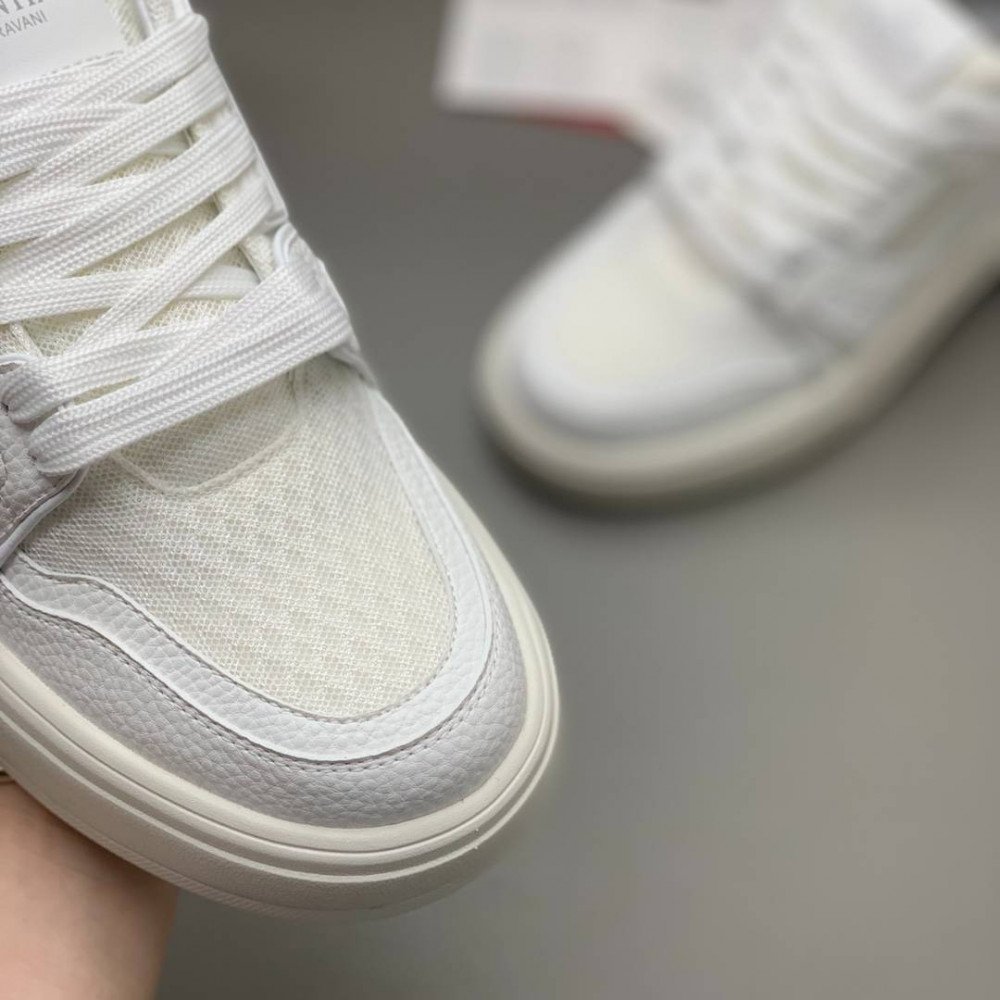 Bread shoes