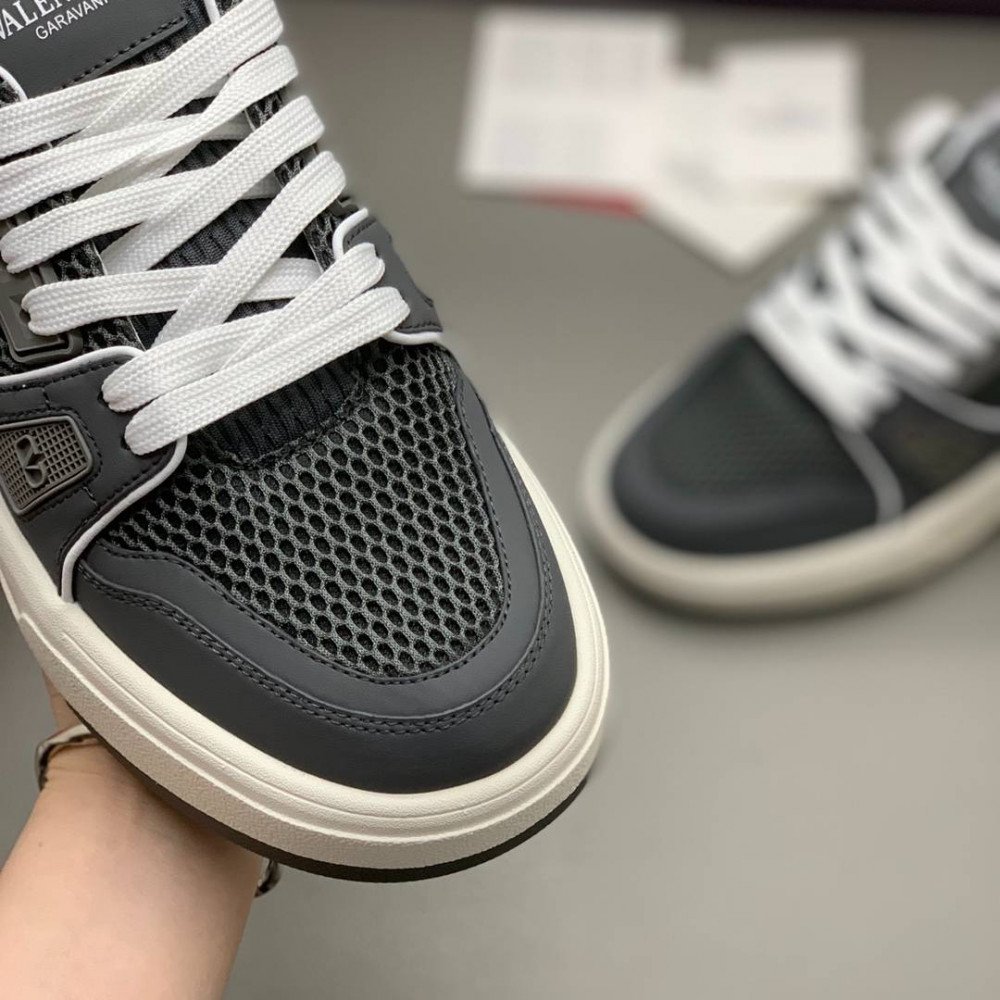 Bread shoes