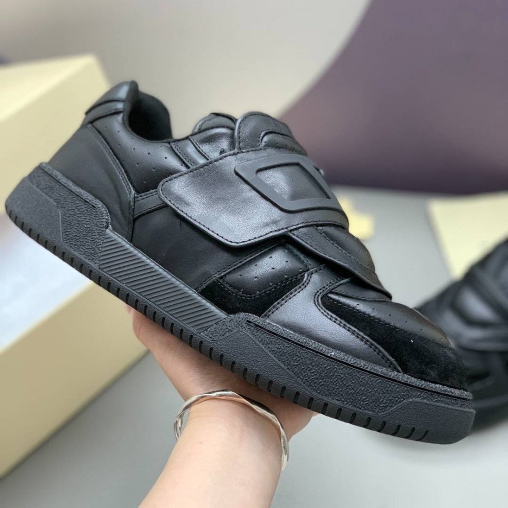 Bread shoes Bread shoes
