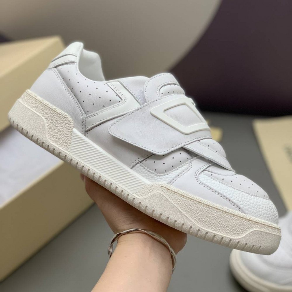 Bread shoes Bread shoes