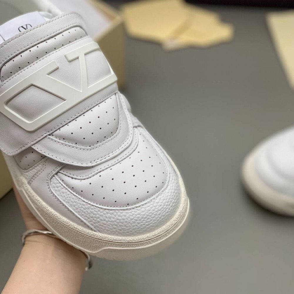 Bread shoes Bread shoes