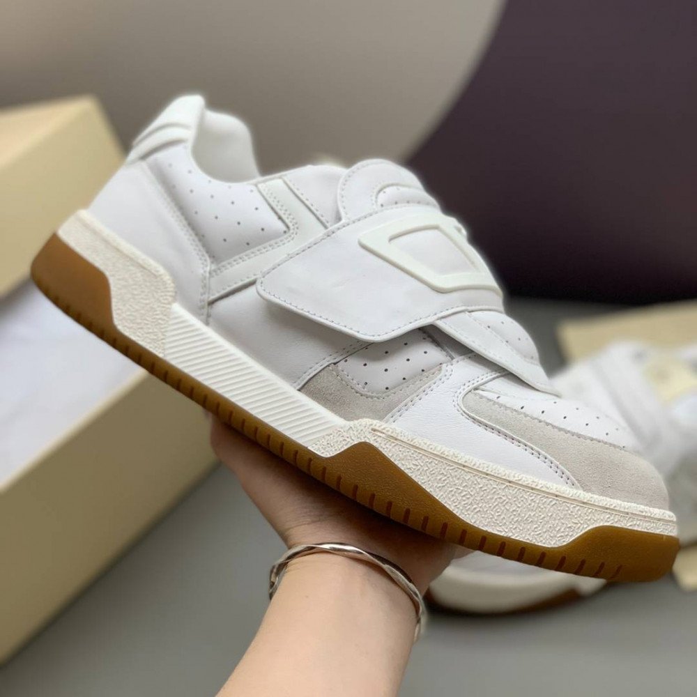 Bread shoes Bread shoes