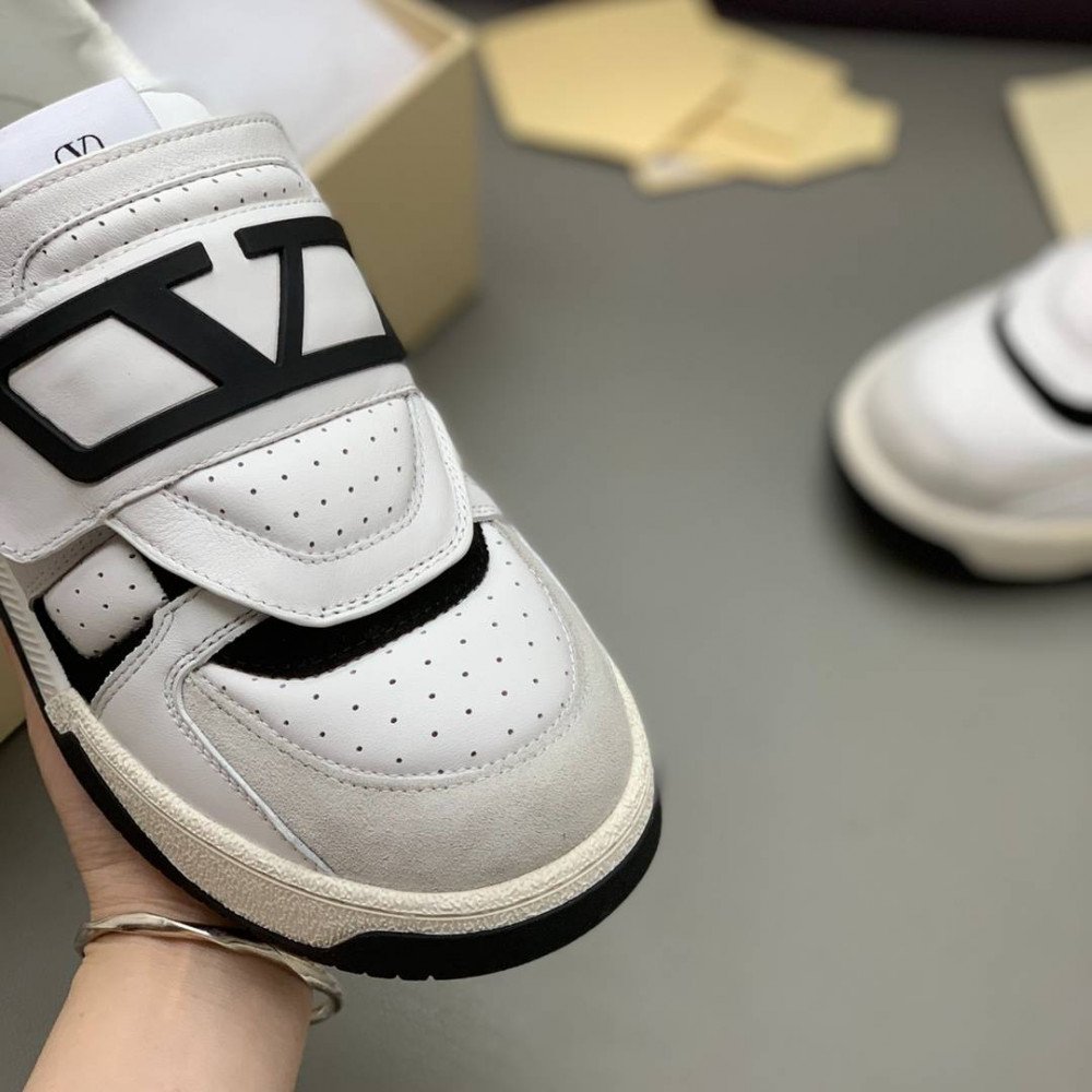 Bread shoes Bread shoes