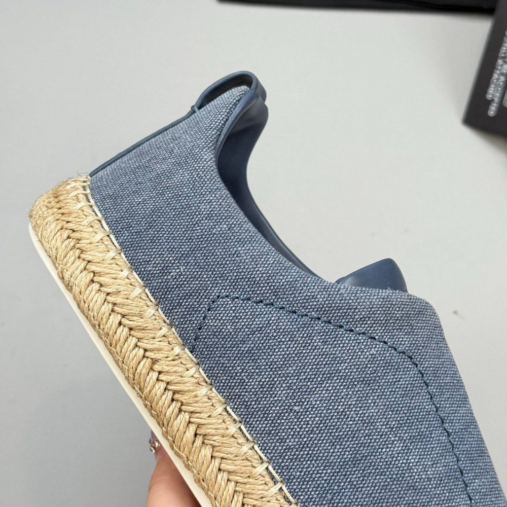 Triple Stitch Triple Stitch
