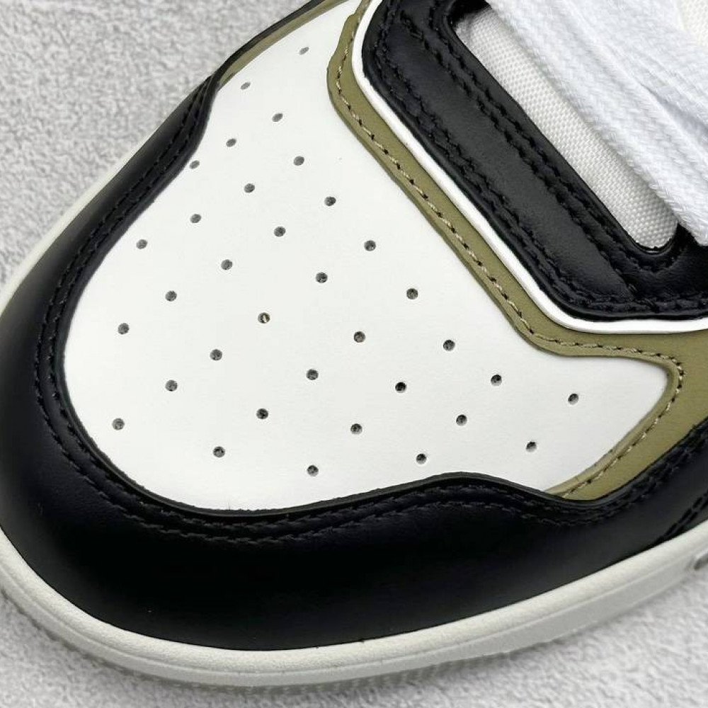 B27 Uptown sneaker B27 Uptown sneaker