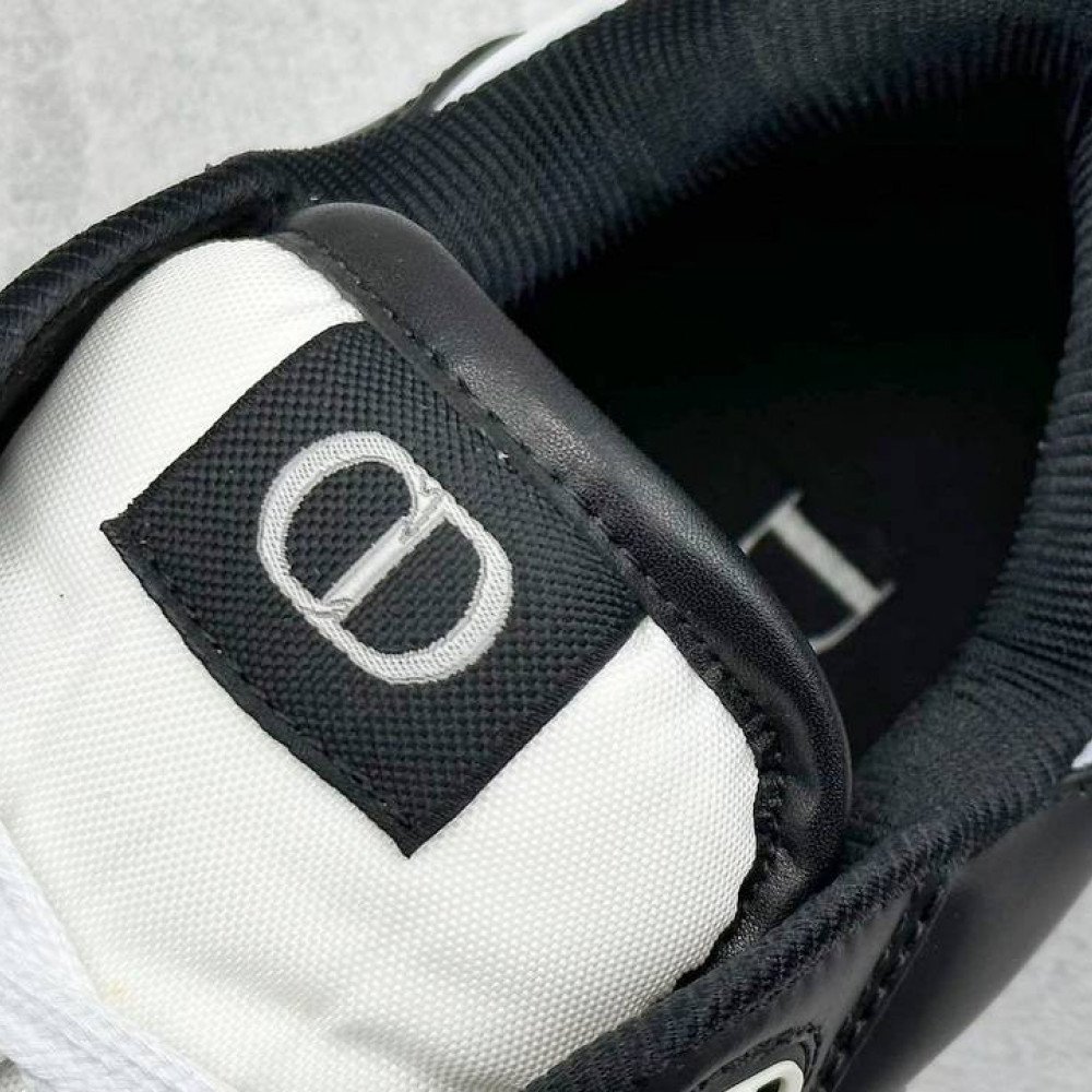 B27 Uptown sneaker B27 Uptown sneaker