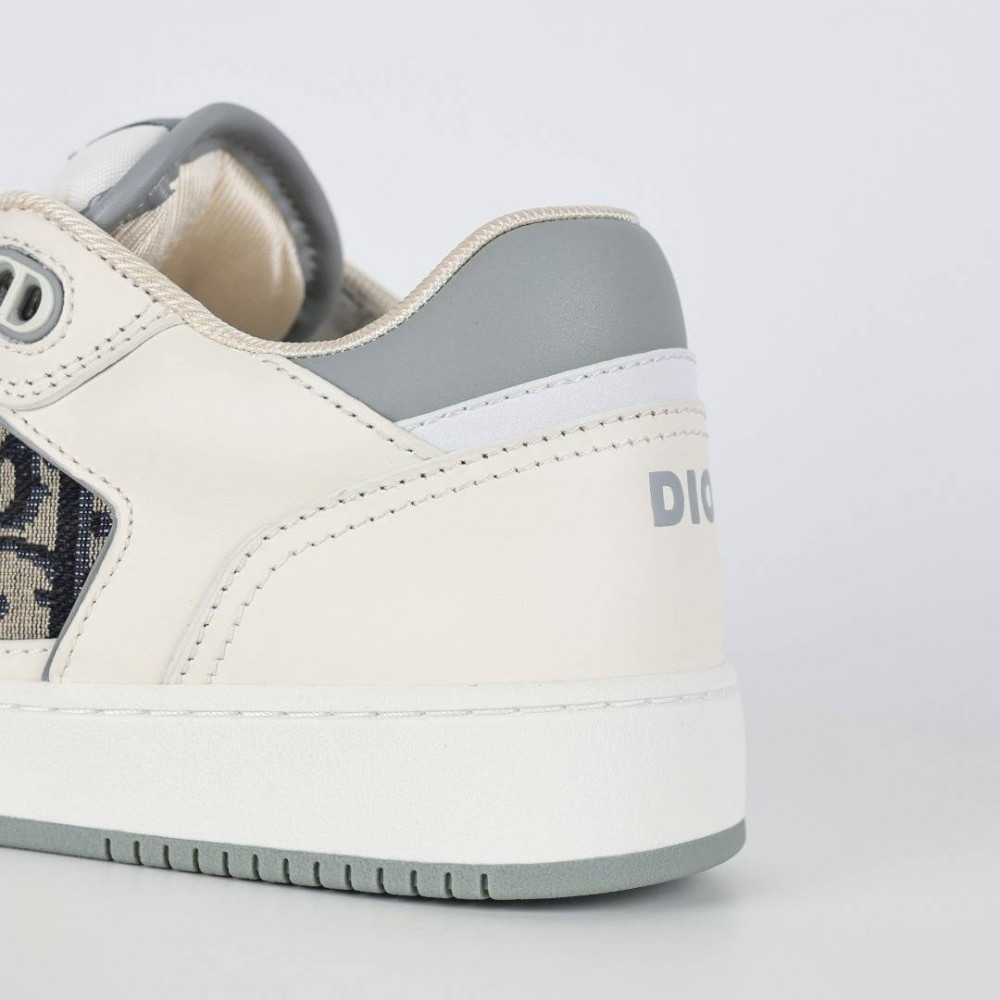 B27 Uptown  sneaker