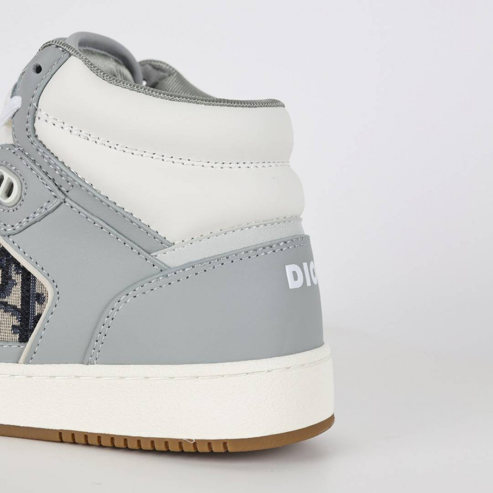 B27 Uptown  sneaker