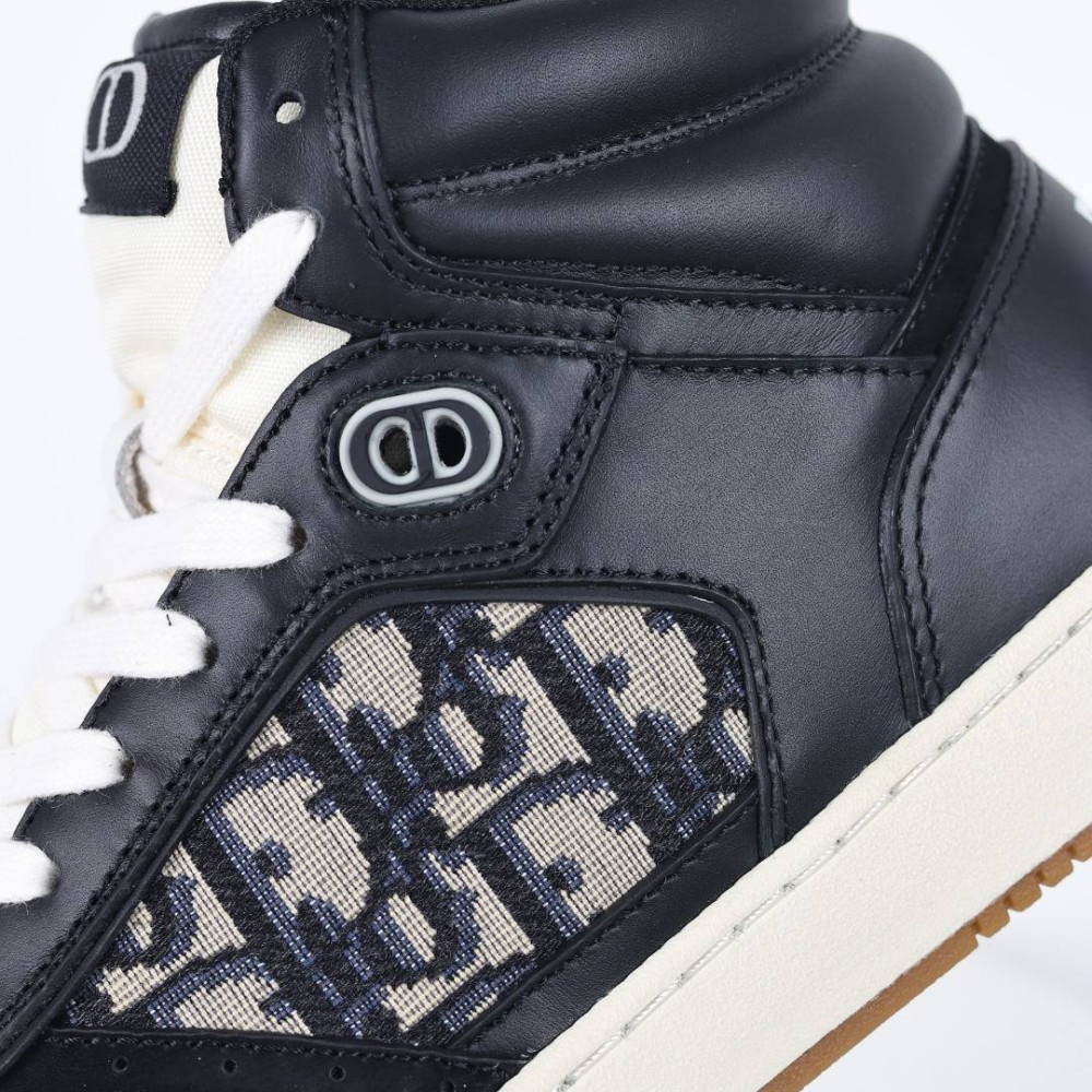 B27 Uptown  sneaker