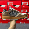 B27 Uptown  sneaker