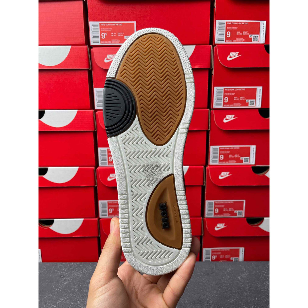 B27 Uptown  sneaker
