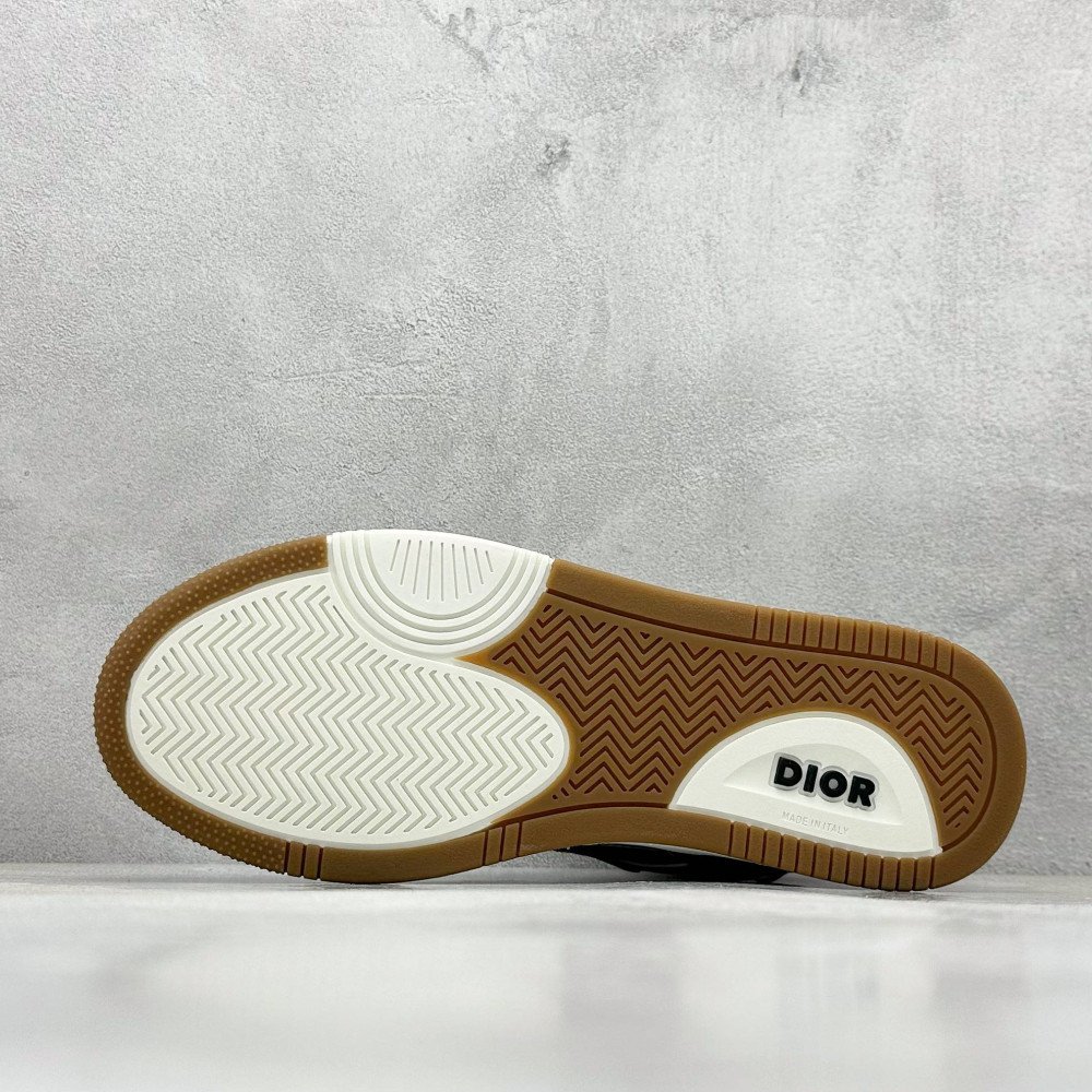 B27 Uptown sneaker B27 Uptown sneaker